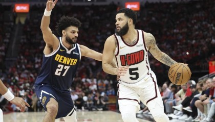 穆雷39+7格林空砍30分 约老师缺阵掘金胜火箭