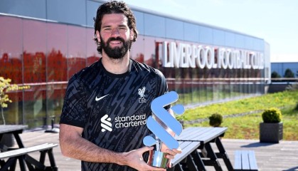 客战巴黎9次扑救！利物浦官方：阿利森当选队内3月最佳球员