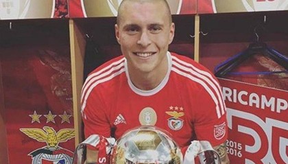 曼联夏窗离队第一人下家初定，免费回归老东家！另有3人亦将走人