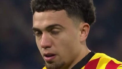 法甲大逆转！2-0领先到3-4被翻盘，90分钟判点球，保级队绝杀