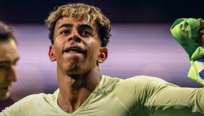 0-2到4-2，弗里克神换人！拿下巴萨5500万先生，逆转马竞登顶西甲